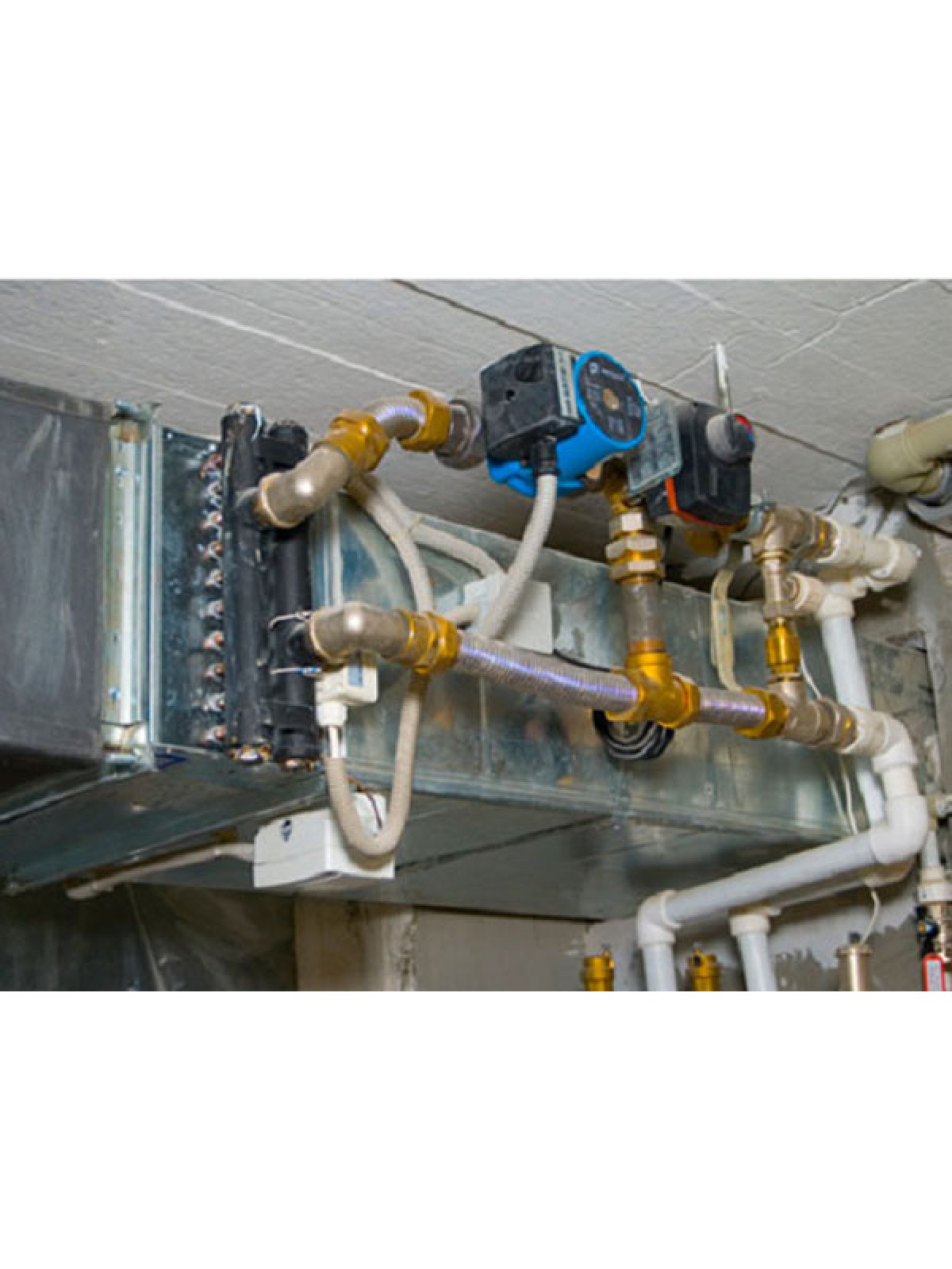 Монтаж и сборка узла обвязки для водяного нагревателя